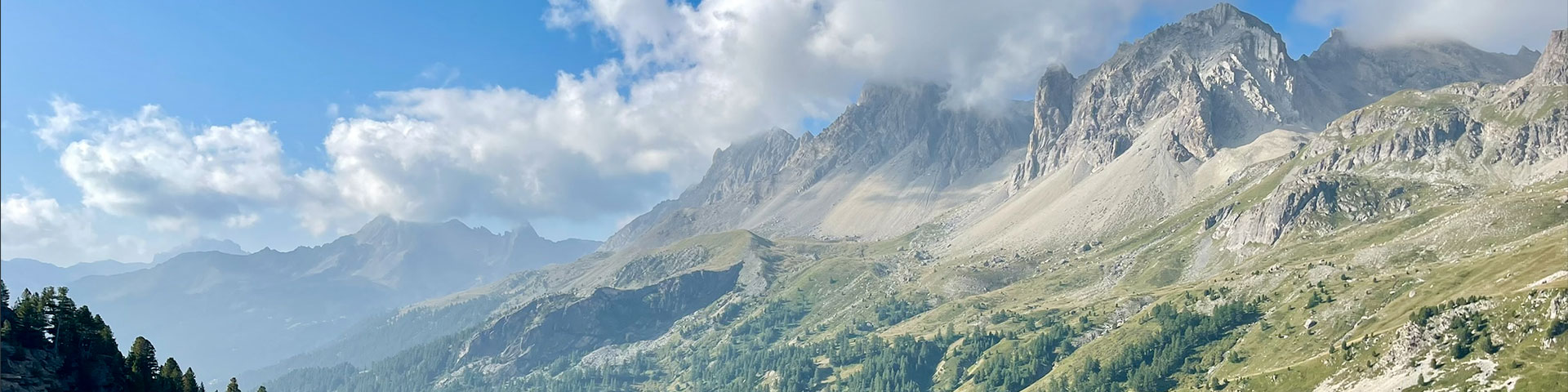 Ce stage de trail offre chaque jour un nouveau secteur décliné en plusieurs niveaux de difficulté