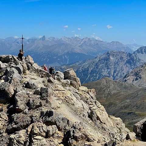 Stage trail, crêtes, sommets, lacs, single tracks